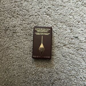 Charlotte Tilbury - Pillow Talk, Matte Revolution Line